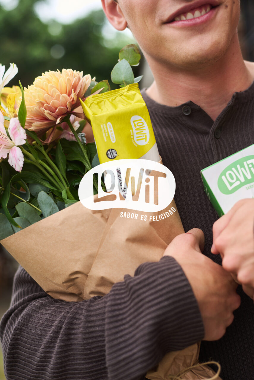 Estudio-fotografico-kobe-fotografía publicitaria en uruguay-lovvit-galletitas-sin-gluten-lifestyle