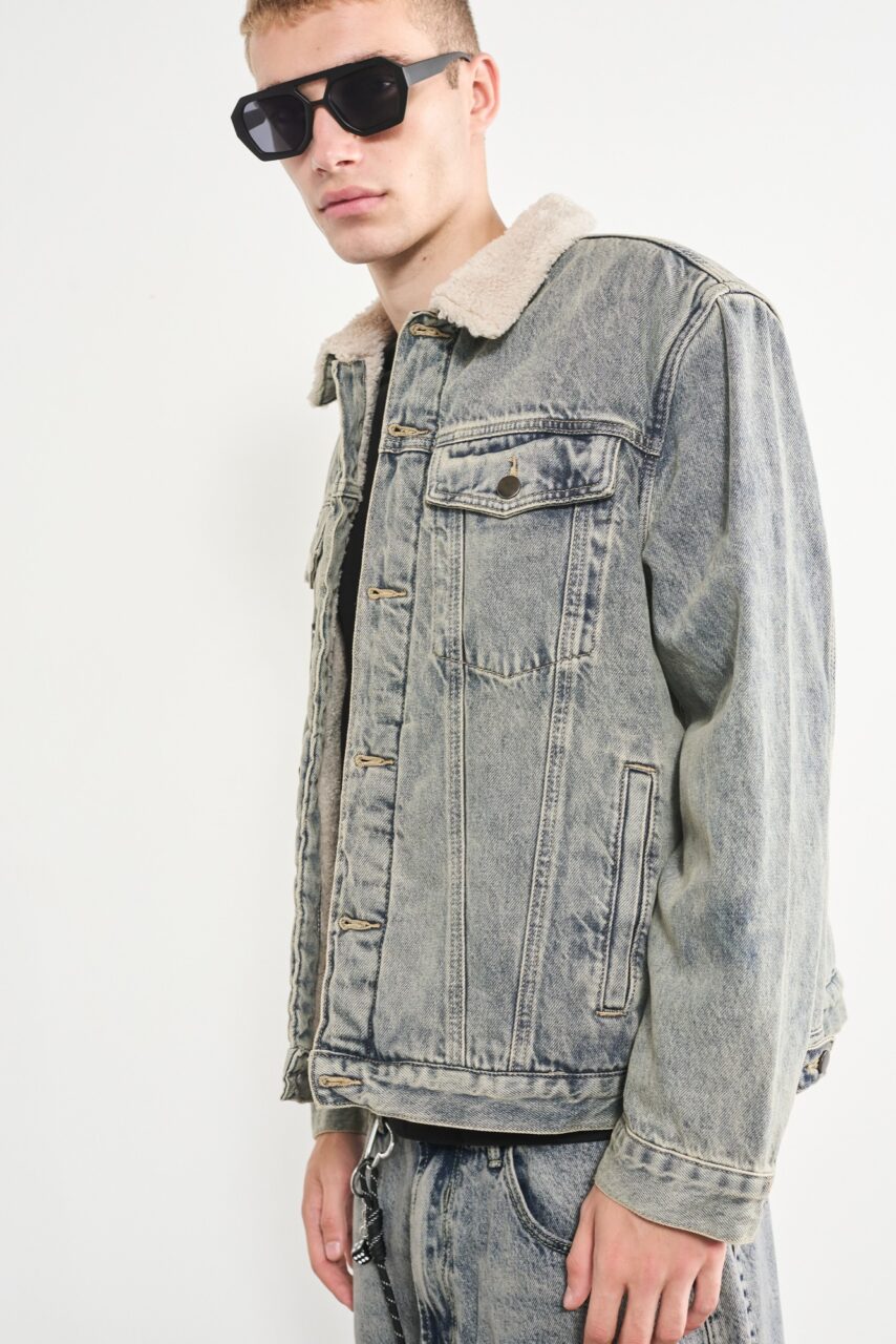 Fotografía de moda para e-commerce para Eldon realizada por Julia Labarthe en Estudio Kobe.